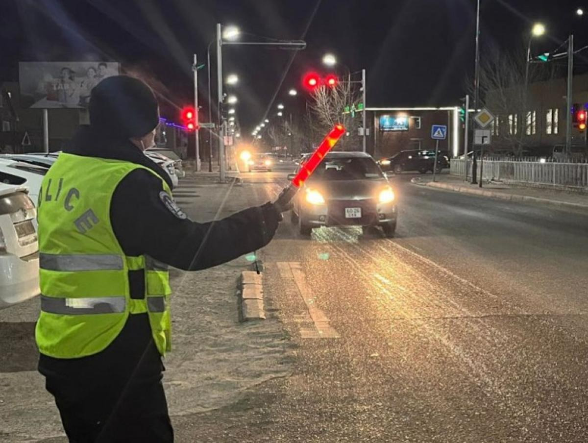 Жолоодох эрх хасагдсан үедээ согтуугаар тээврийн хэрэгсэл жолоодох нь гэмт хэрэг